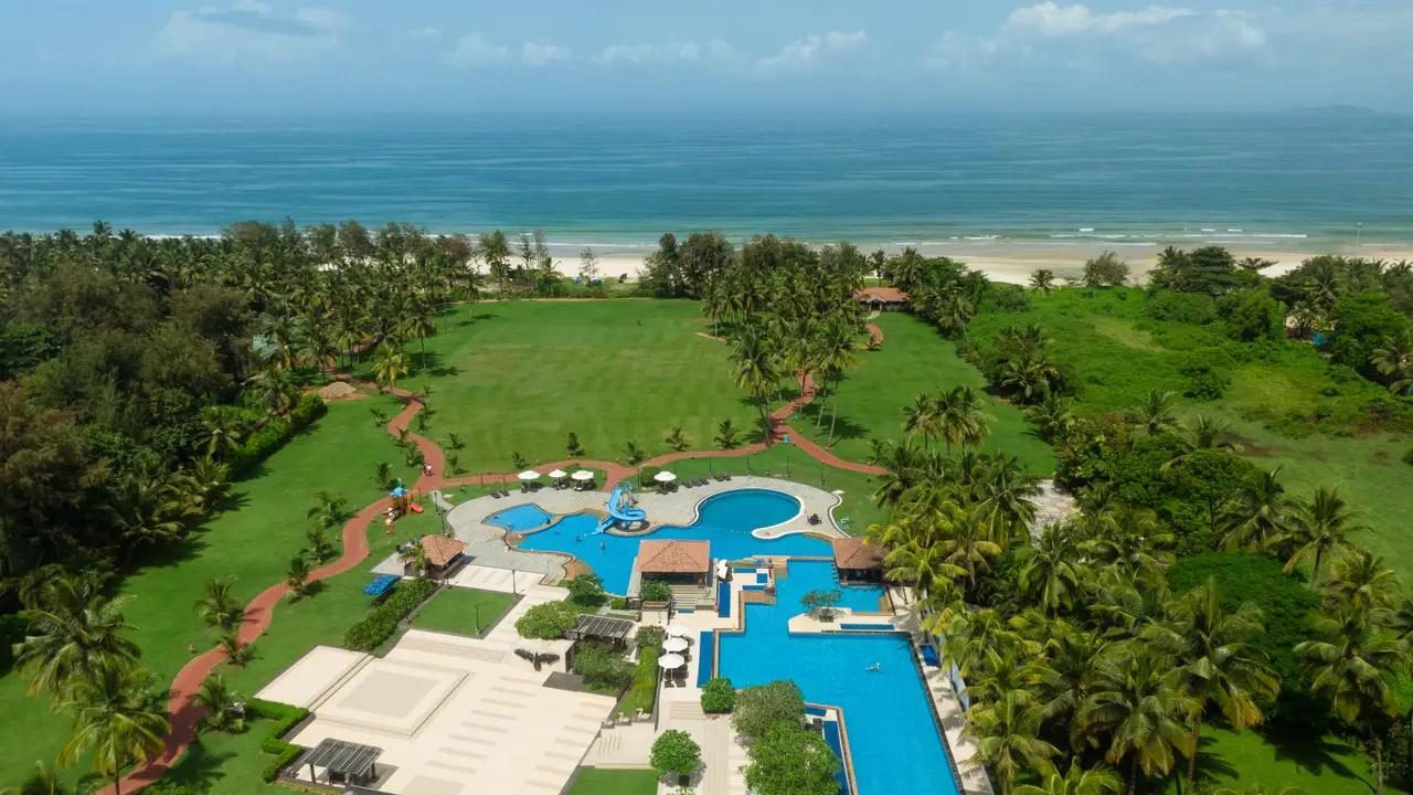 Beachfront resort, Goa corporate retreat